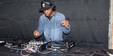 DJ Agent M.png
